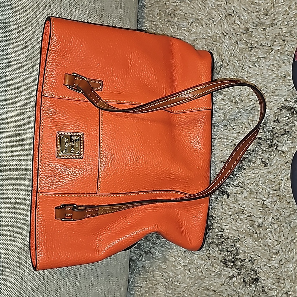 Orange 🍊 you glad it's for sale!